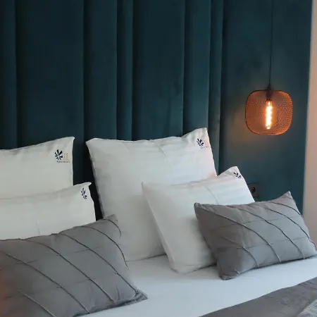 El - Polaris Apartment